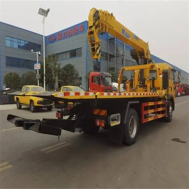 汶川附近小随车吊出租电话，轻松解决搬运烦恼