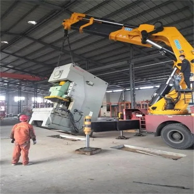 汶川80吨折臂吊车出租附近电话