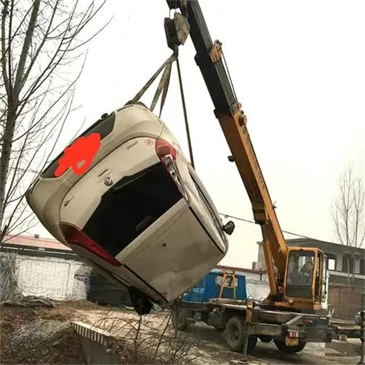 汶川随时待命，吊车24小时道路救援服务全解析